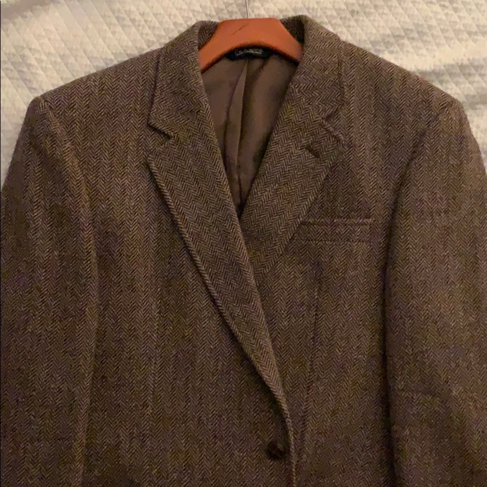 Gently Worn Brown Tweed Sportcoat Jos A Bank sz 44